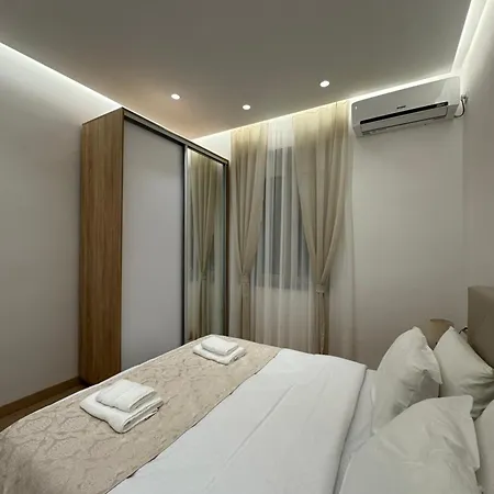 Cozy In The Heart Of Tirana